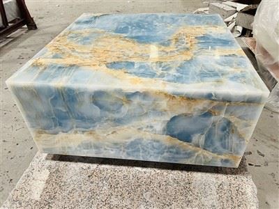 Cov yam ntxwv ntawm Terrazzo yog dab tsi